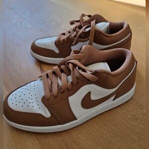 Nike Jordan Low Women's Brown and White Athletic Shoes